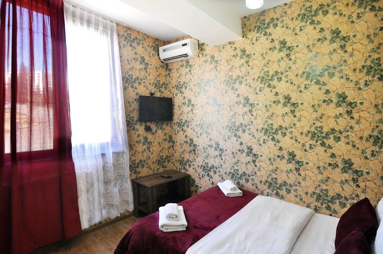 Hotel Kavela Tbilisi Esterno foto